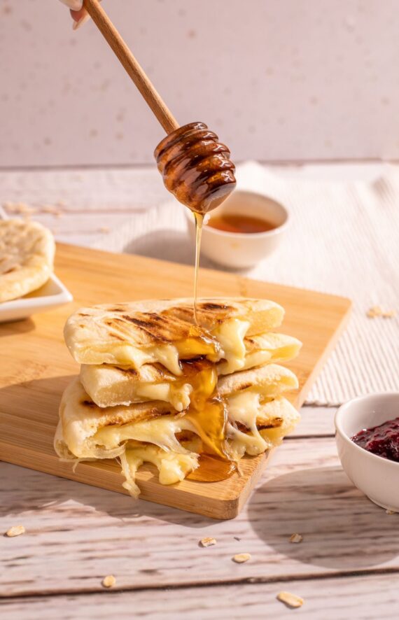 AREPA CASSAVA STUFFED WITH CHEESE